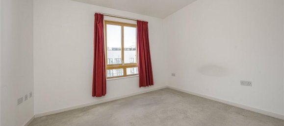 1 bedroom Apartment in Roehampton, United Kingdom No. 7316 8