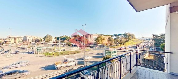 3 rooms Apartment in Rome, Italy No. 36061 7