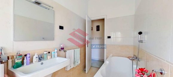 3 rooms Apartment in Rome, Italy No. 36061 14