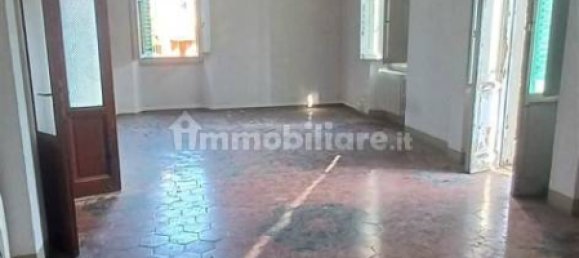 2 Schlafzimmer Wohnung in Florence, Italy, Nr. 44280 7