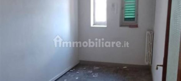 2 Schlafzimmer Wohnung in Florence, Italy, Nr. 44280 6