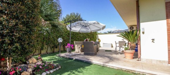 4 rooms Villa in Sabaudia, Italy No. 24427 10