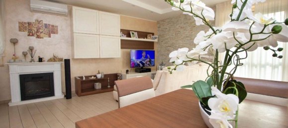 4 rooms Villa in Sabaudia, Italy No. 24427 5