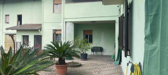 Casa de 6 habitaciónes en Gambolò, Italy No. 66421 4