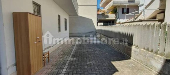 Edificio de 5 habitaciónes en Alba Adriatica, Italy No. 174147 20