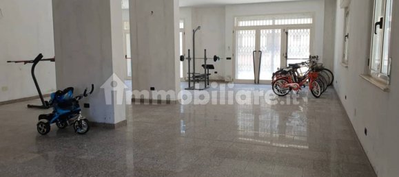 Edificio de 5 habitaciónes en Alba Adriatica, Italy No. 174147 12