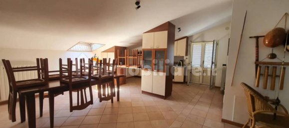 Edificio de 5 habitaciónes en Alba Adriatica, Italy No. 174147 25