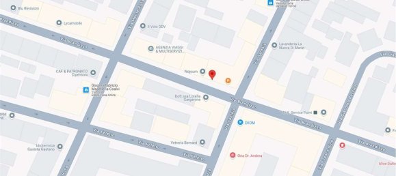 2-salle Appartement à Turin, Italy No. 10188 12