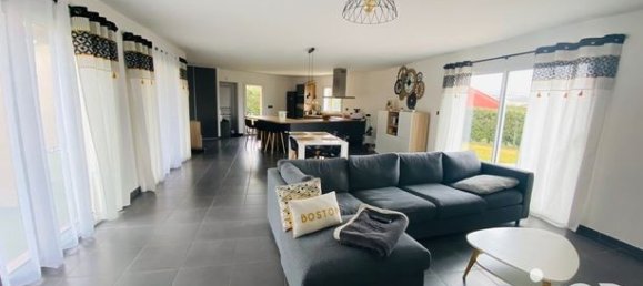 Casa de 4 dormitorios en Hautes-Alpes, France No. 304915 2