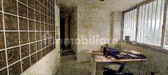 5 rooms Office in Pescara, Italy No. 288969 8