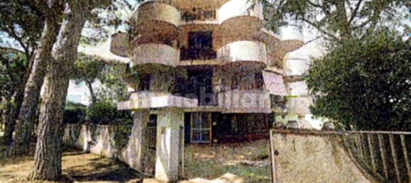 5 rooms Office in Pescara, Italy No. 288969 2