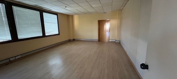 4530m² Office in Las Rozas de Madrid, Spain No. 167640 11