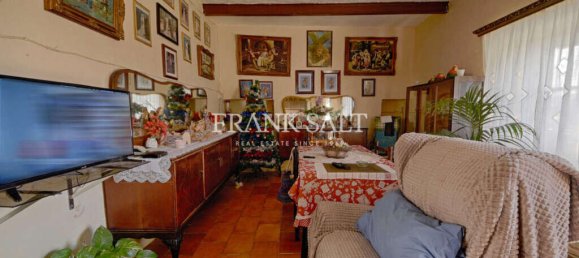 4 bedrooms Farm in Zurrieq, Malta No. 2233 10