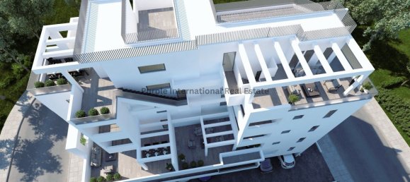 2 bedrooms Apartment in Larnaca, Cyprus No. 5215 3