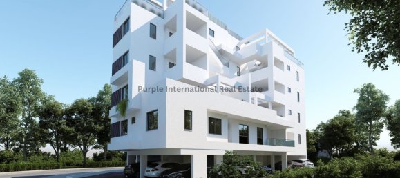 2 bedrooms Apartment in Larnaca, Cyprus No. 5215 9