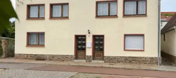 Casa de 6 habitaciónes en Salzlandkreis, Germany No. 28909 2