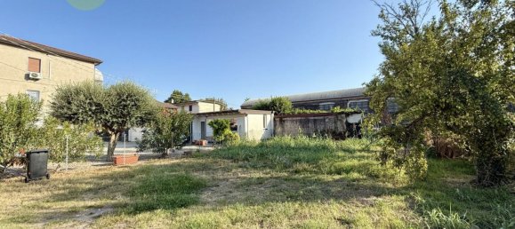 3 Schlafzimmer Wohnung in Legnago, Italy, Nr. 353146 10