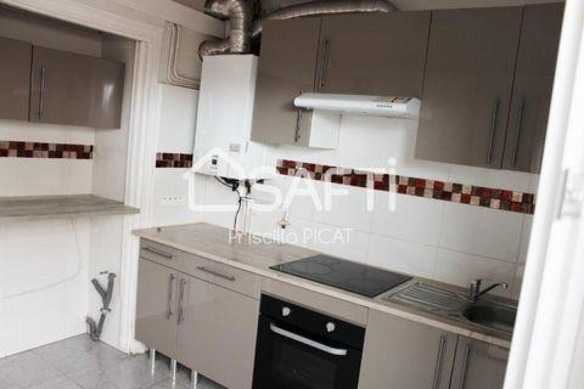 Apartamento de 2 dormitorios en Perpignan, France No. 23573
