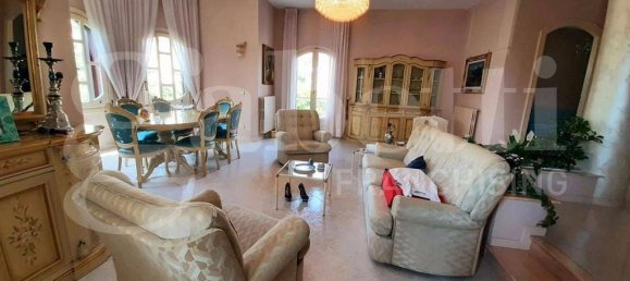 6 bedrooms Villa in Vairano Patenora, Italy No. 313941 7