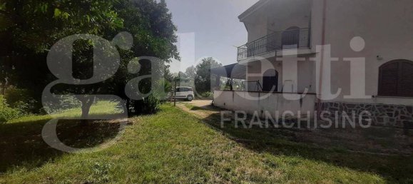 6 bedrooms Villa in Vairano Patenora, Italy No. 313941 30
