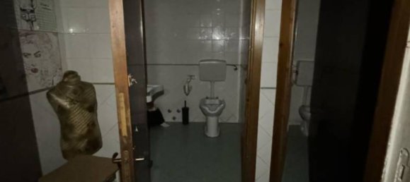 4-Zimmer Gewerbliche Immobilie in Palermo, Italy, Nr. 63137 16