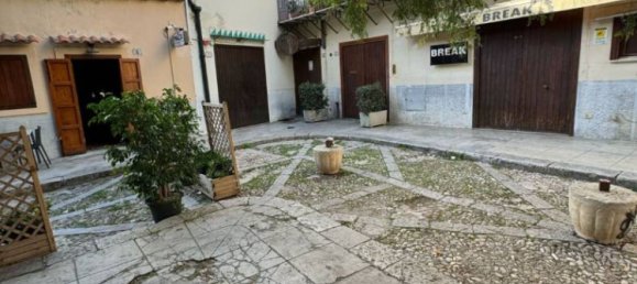 4-Zimmer Gewerbliche Immobilie in Palermo, Italy, Nr. 63137 4