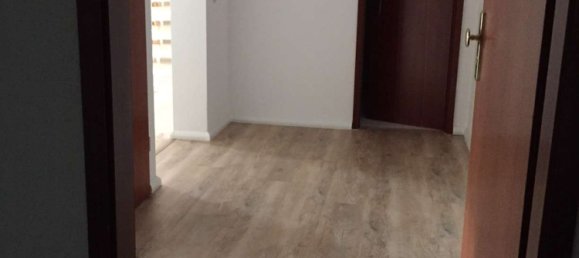 Дуплекс с 2 комнатами в Хемниц, Германия № 218395 6