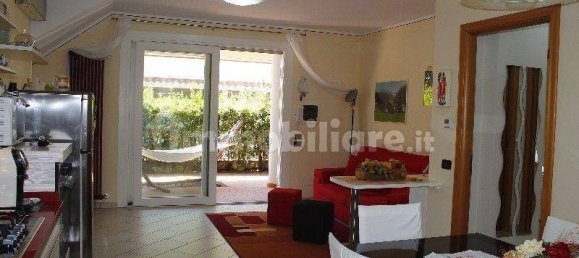 2 bedrooms Apartment in Rosignano Marittimo, Italy No. 278940 2