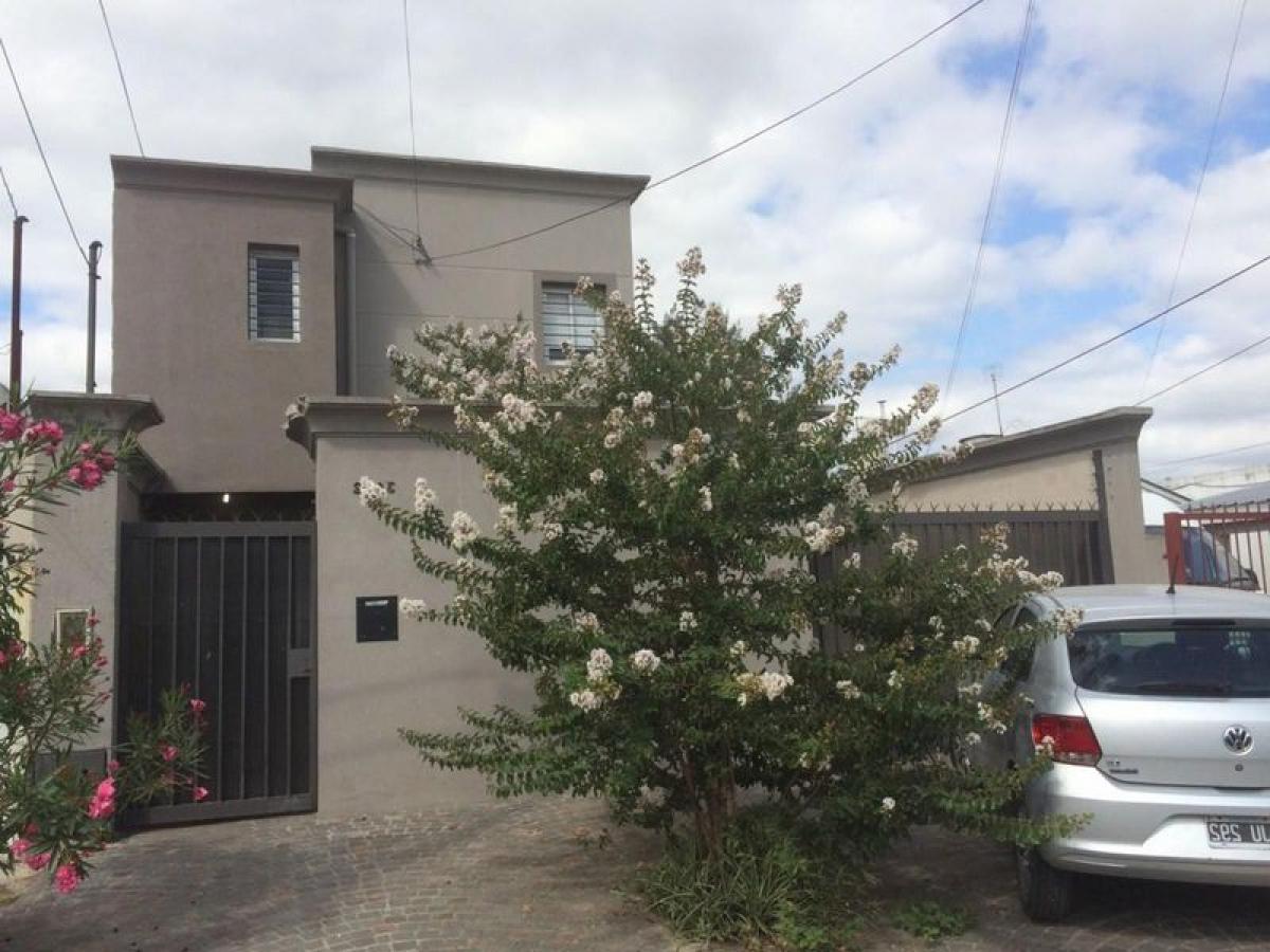 4 chambres Maison à Almirante Brown, Argentina No. 77147