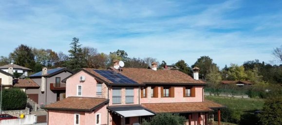 Вилла с 13 спальнями в Удине, Италия № 333019 23