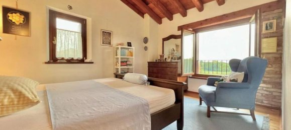 Вилла с 13 спальнями в Удине, Италия № 333019 18