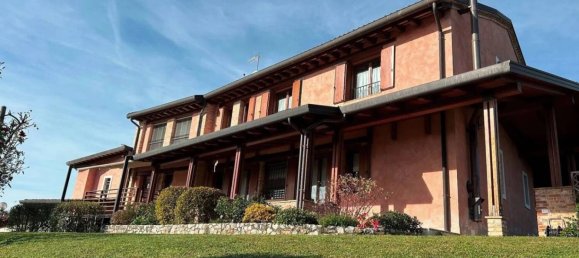 Вилла с 13 спальнями в Удине, Италия № 333019 12