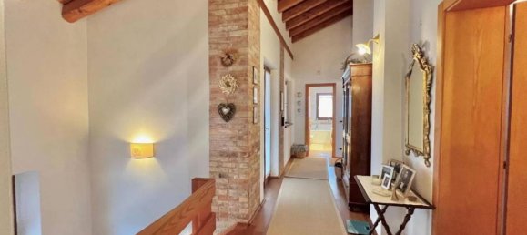 Вилла с 13 спальнями в Удине, Италия № 333019 15