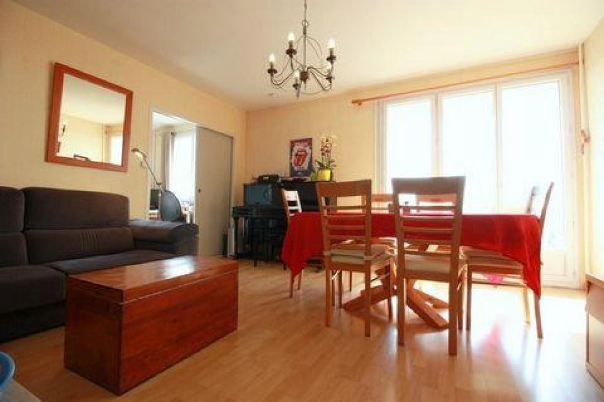 3 bedrooms Condo in Bordeaux, France No. 11964