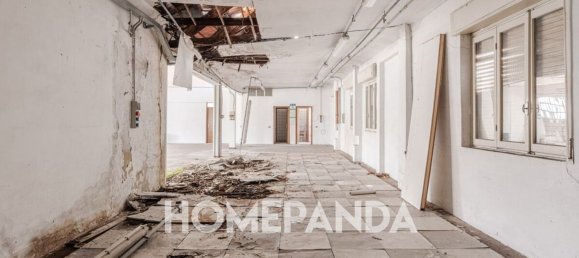 Gewerbliche Immobilie in Jerago con Orago, Italy 320m², Nr. 336415 17