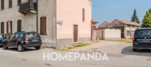 Gewerbliche Immobilie in Jerago con Orago, Italy 320m², Nr. 336415 3