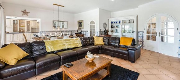 Вилла с 3 спальнями в Лагоа, Португалия № 259458 2