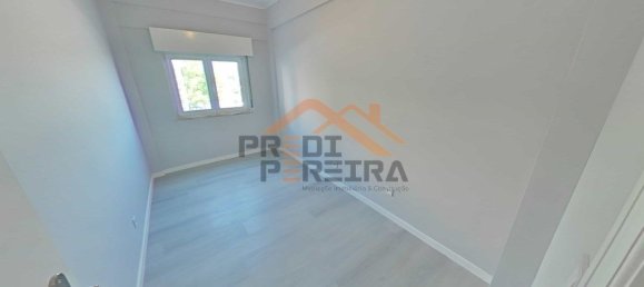 3 bedrooms Apartment in Loures, Portugal No. 94622 24