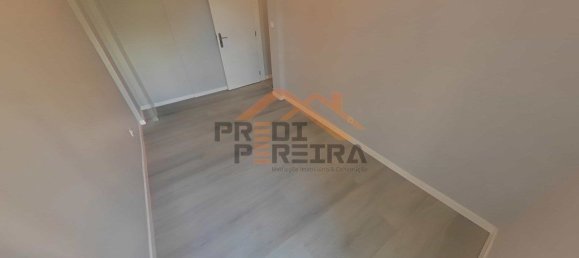 3 bedrooms Apartment in Loures, Portugal No. 94622 22