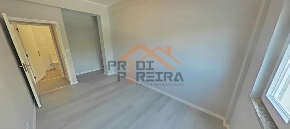 3 bedrooms Apartment in Loures, Portugal No. 94622 16