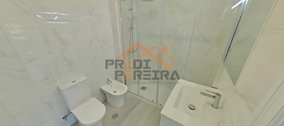 3 bedrooms Apartment in Loures, Portugal No. 94622 25