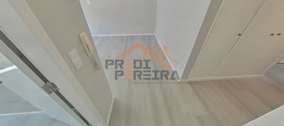 3 bedrooms Apartment in Loures, Portugal No. 94622 13