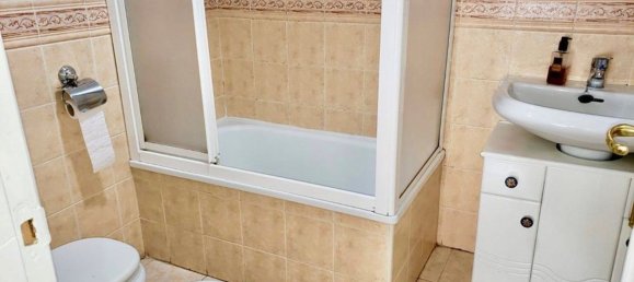 3 Schlafzimmer Wohnung in Avila, Spain, Nr. 104685 6