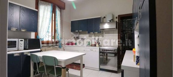 3 Schlafzimmer Haus in Carpi, Italy, Nr. 301062 17