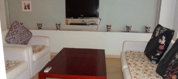 Apartamento de 2 dormitorios en Ba Dinh, Vietnam No. 6579 4