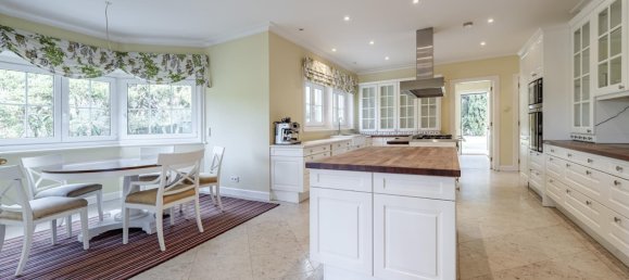 7 bedrooms Villa in Cascais, Portugal No. 182231 20