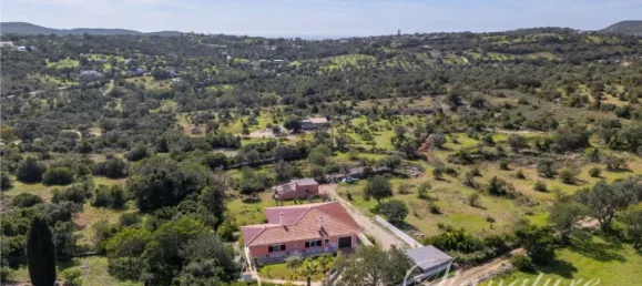 3 bedrooms Villa in Faro, Portugal No. 102409 7