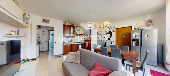 Duplex de 3 divisões em Solbiate con Cagno, Italy N.º 258128 10