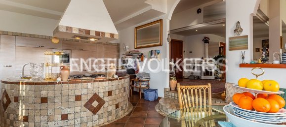 4 Schlafzimmer Villa in Artena, Italy, Nr. 132705 8
