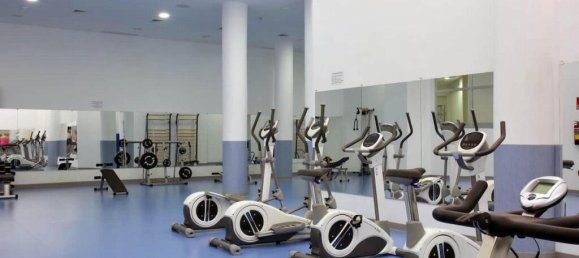 2 bedrooms Penthouse in Estepona, Spain No. 53089 18